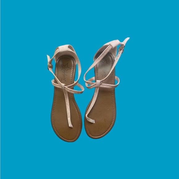 Celebrity NYC Thong Sandals Suede Adjustable Ankle Strap Shoes - Picture 3 of 5